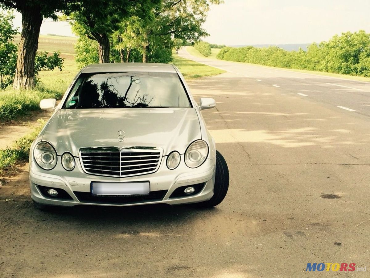 2006' Mercedes-Benz E-Class photo #1
