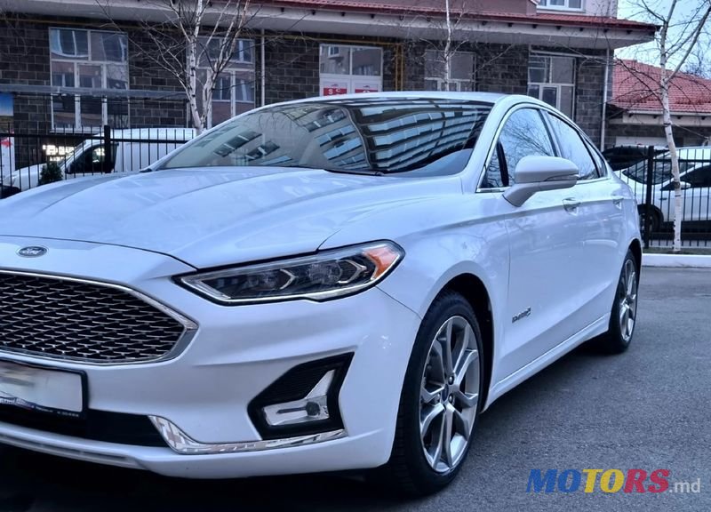 2019' Ford Fusion photo #2