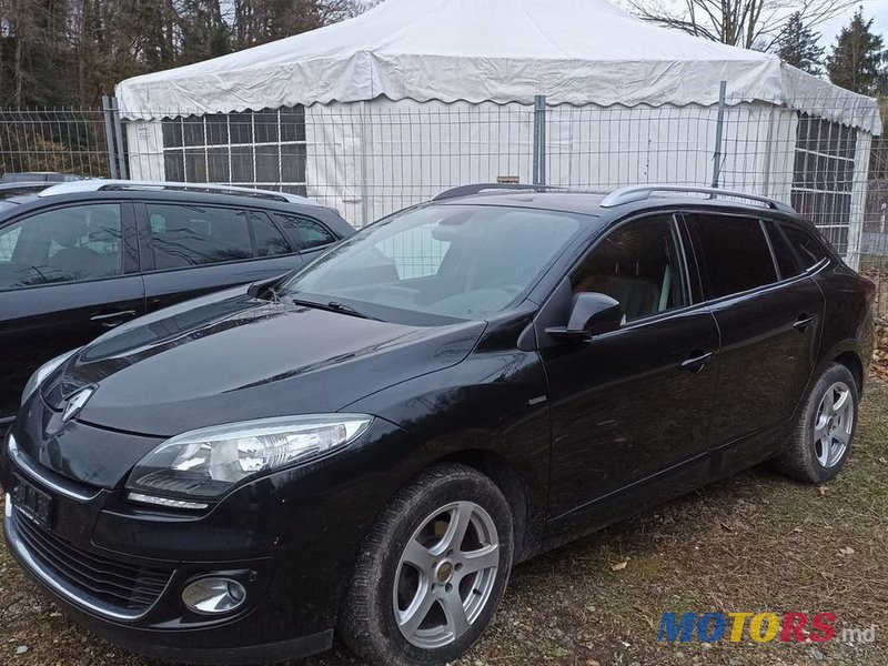 2012' Renault Megane photo #3