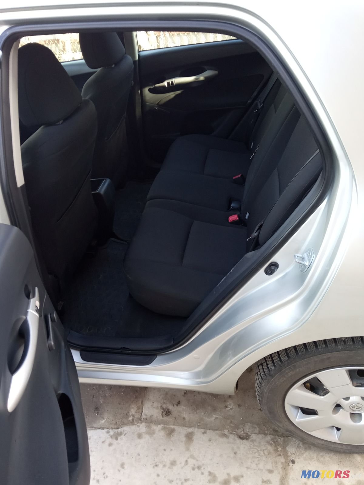 2008' Toyota Auris photo #4