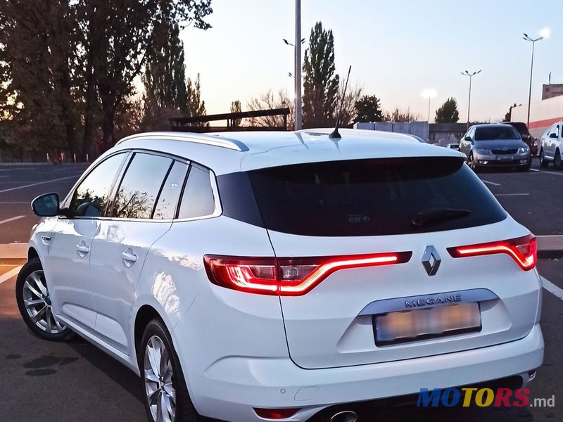 2016' Renault Megane photo #1