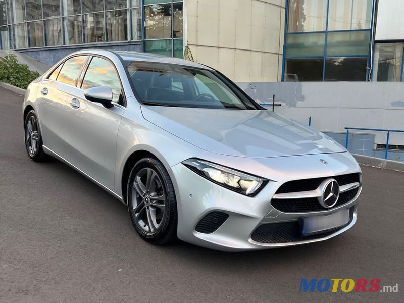 2019' Mercedes-Benz A-Class photo #2