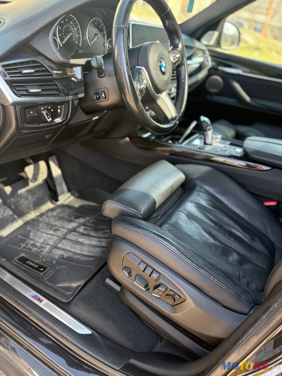 2017' BMW X5 photo #6