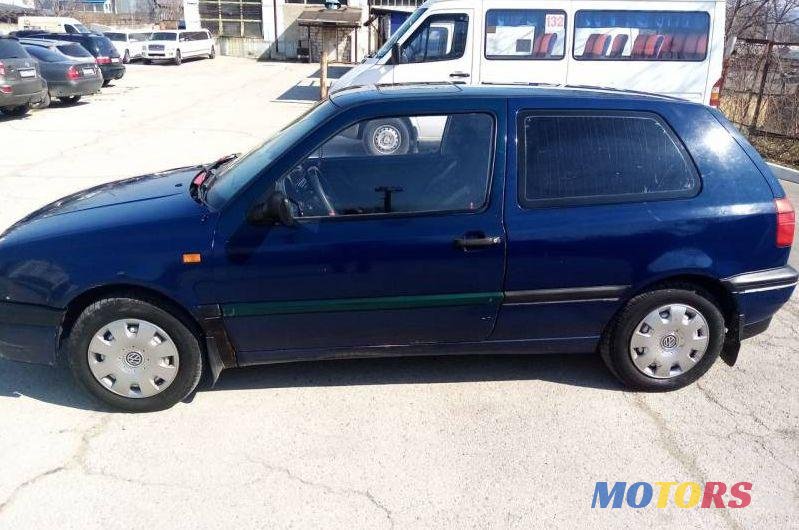 1995' Volkswagen Golf photo #1