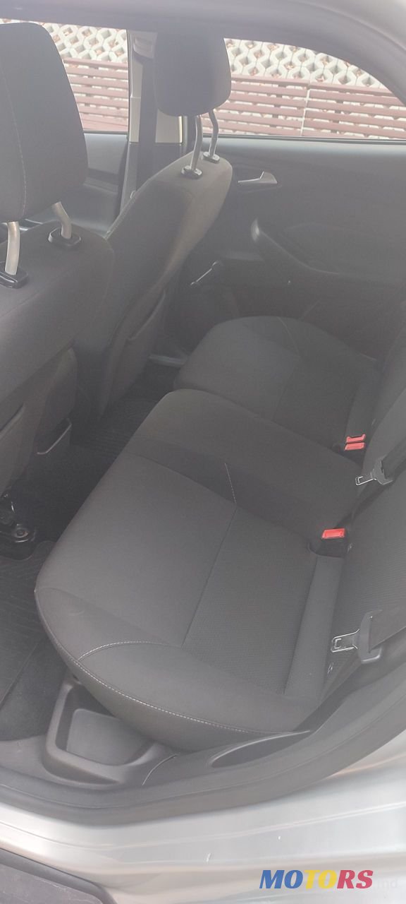2015' Ford Focus photo #6