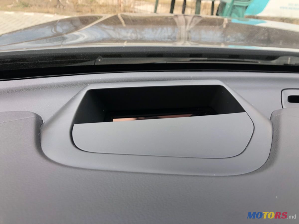 2018' Volvo XC60 photo #4