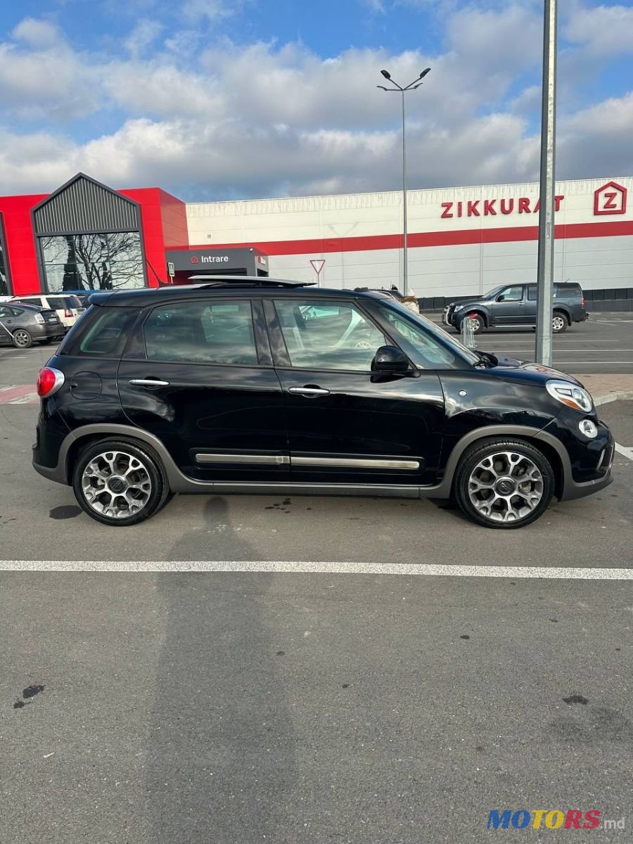 2014' Fiat 500L photo #5