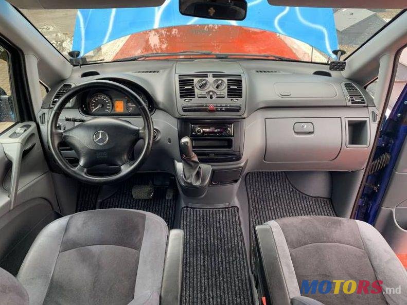 2010' Mercedes-Benz Vito photo #2