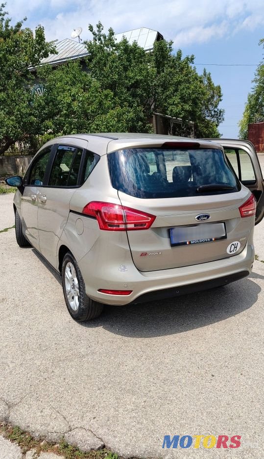 2015' Ford B-MAX photo #4