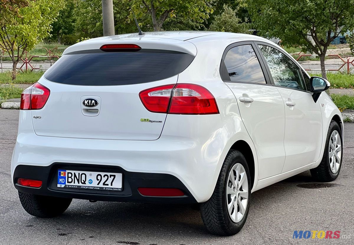 2013' Kia Rio photo #4