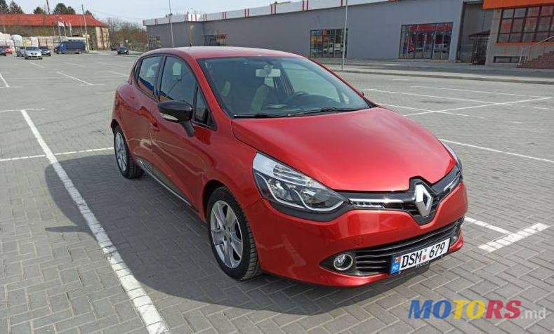 2014' Renault Clio photo #1