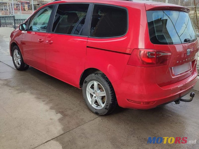 2011' SEAT Alhambra photo #3