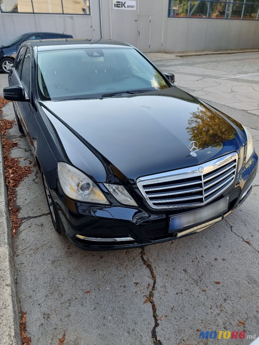2012' Mercedes-Benz E-Class photo #1