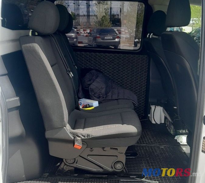 2017' Mercedes-Benz Vito photo #4