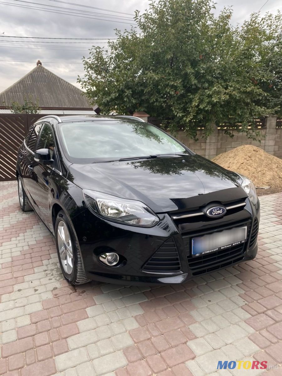 2012' Ford Focus photo #5