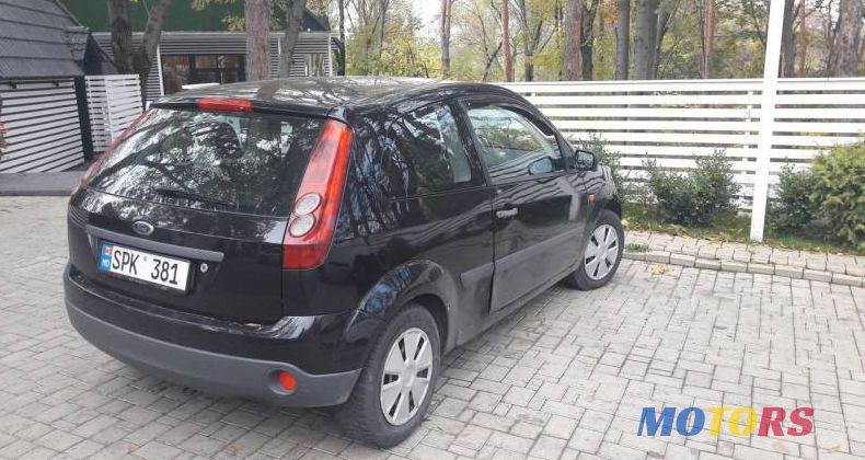 2007' Ford Fiesta photo #2