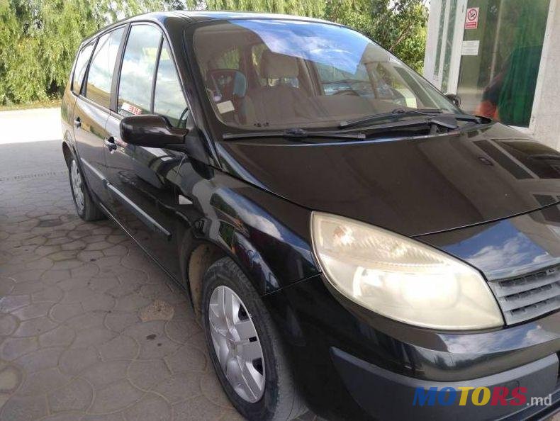 2004' Renault Grand Scenic photo #1