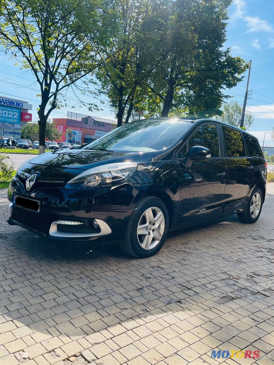 2014' Renault Grand Scenic photo #1