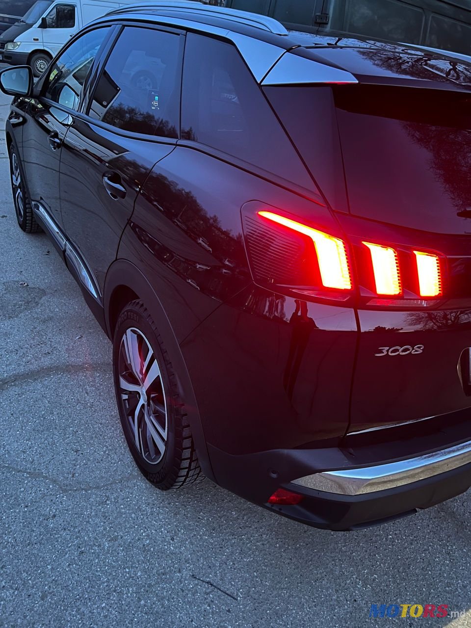 2020' Peugeot 3008 photo #4