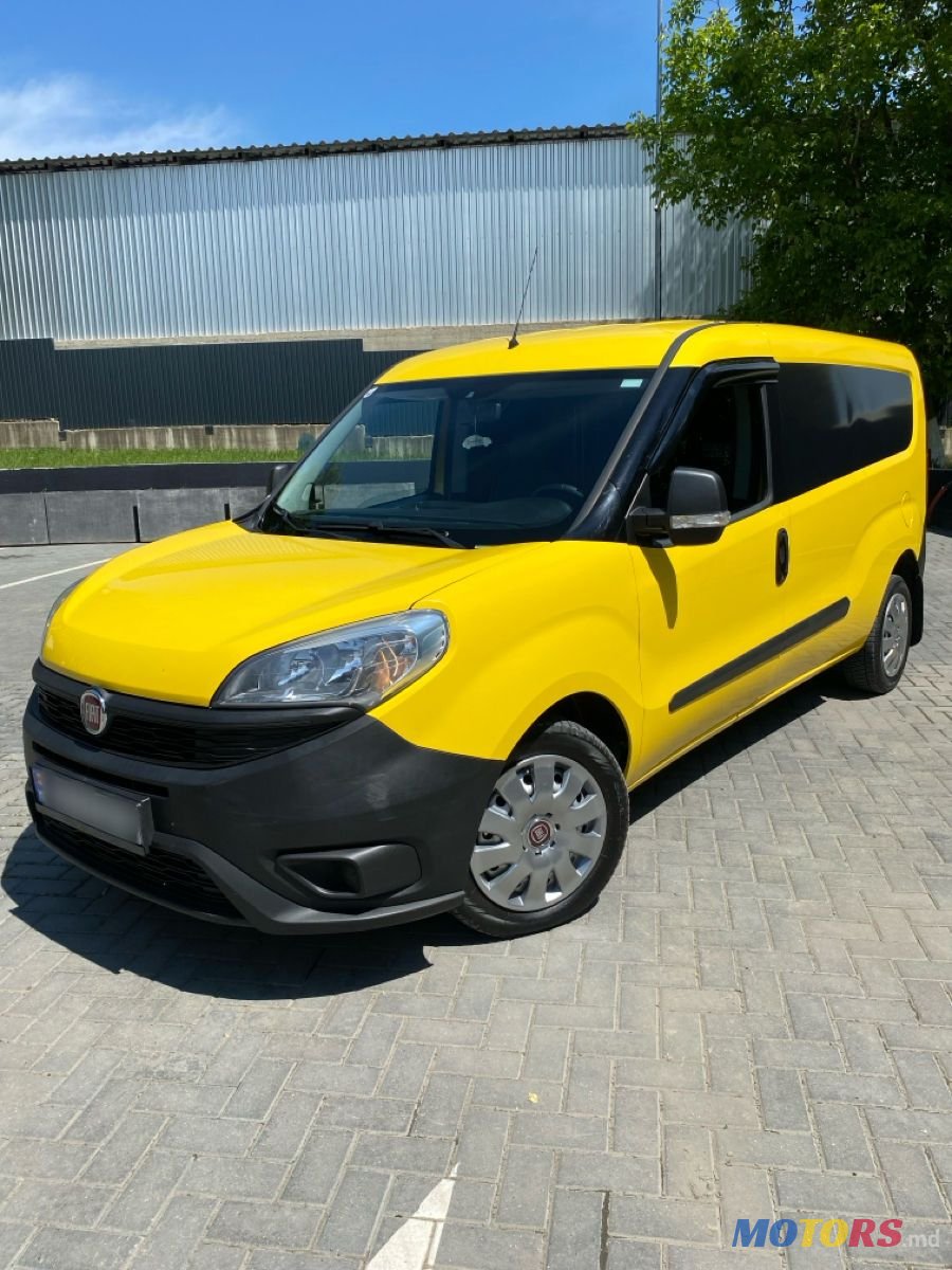 2015' Fiat Doblo photo #1