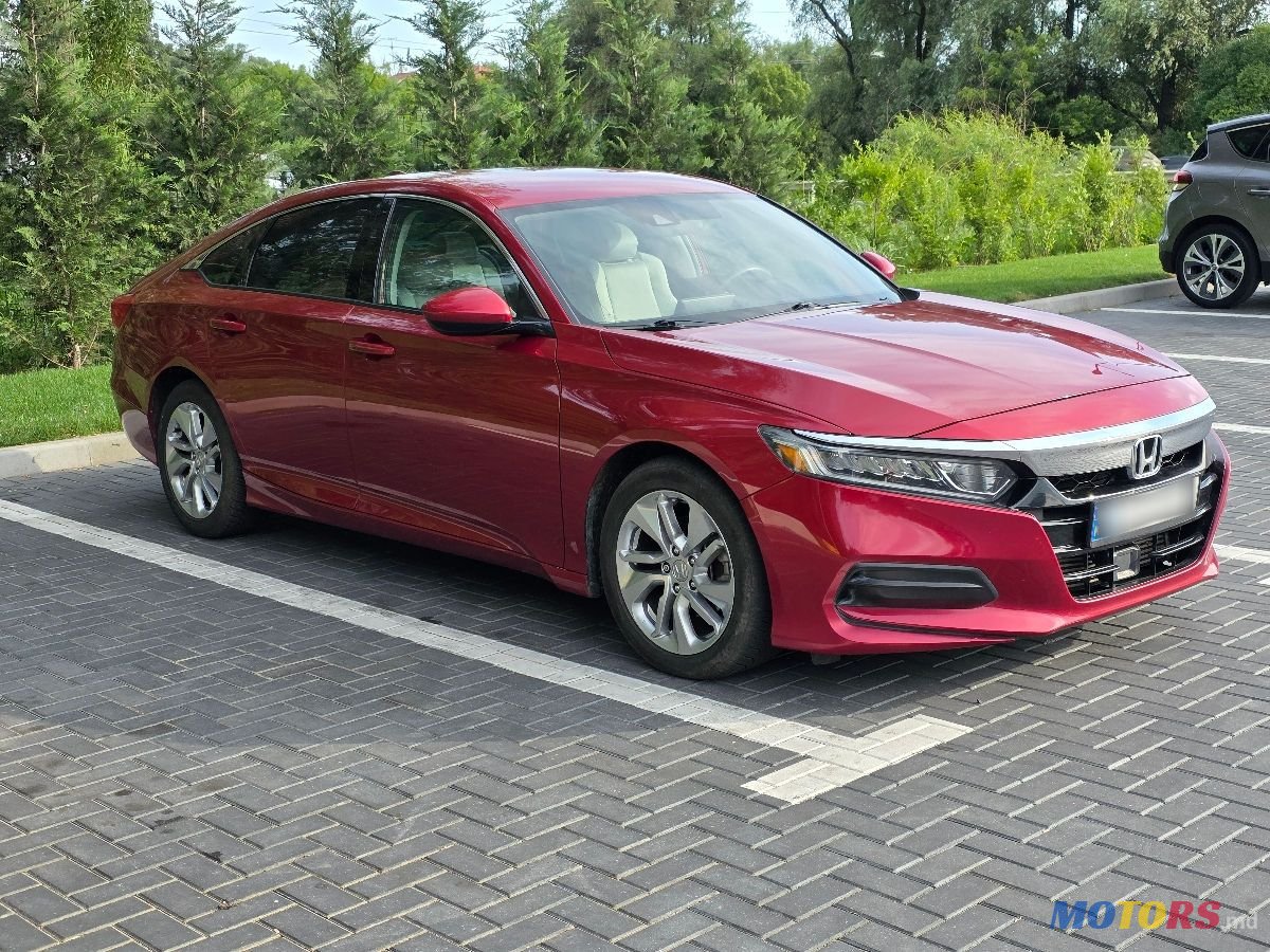 2018' Honda Accord photo #2