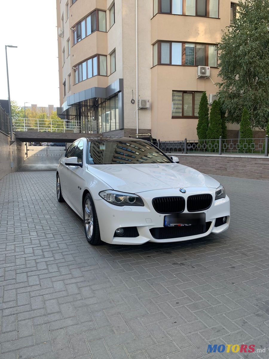 2012' BMW 5 Series photo #3