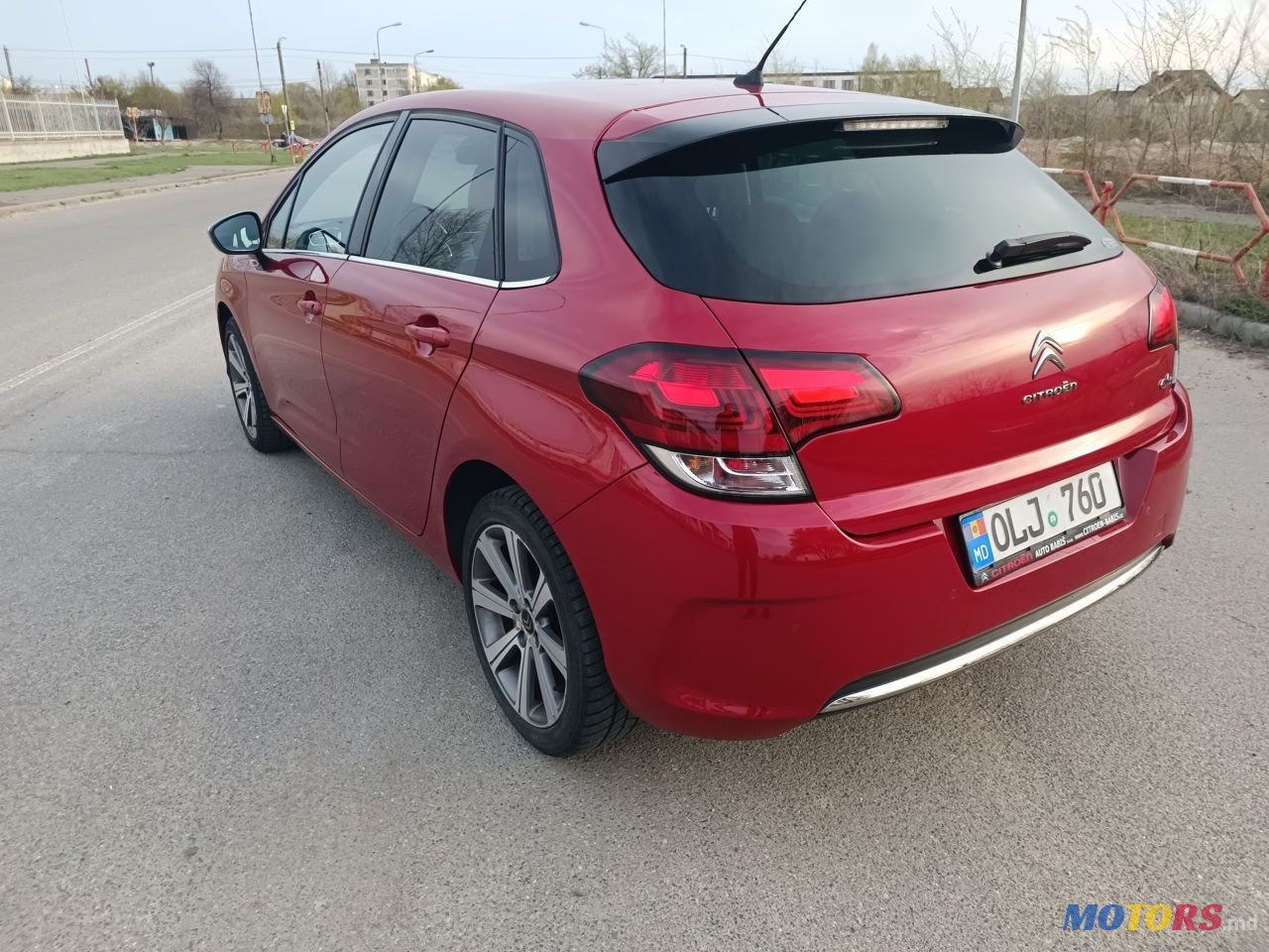 2015' Citroen C4 photo #4