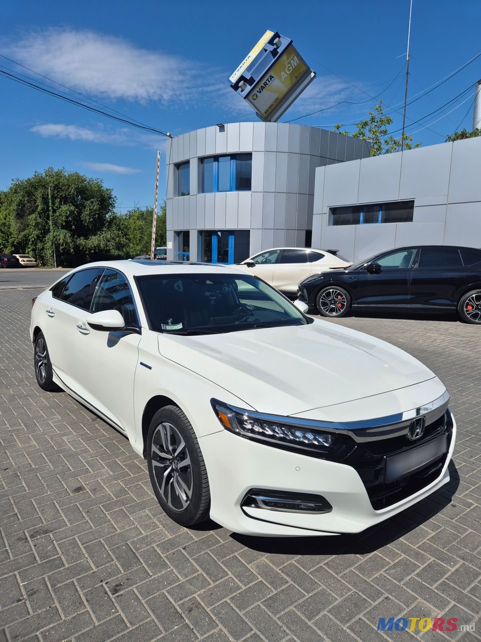 2018' Honda Accord photo #3