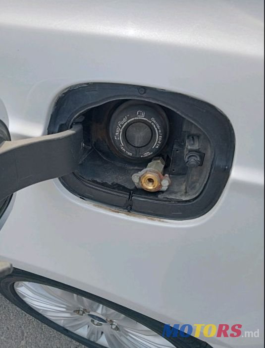 2013' Ford Fusion photo #4