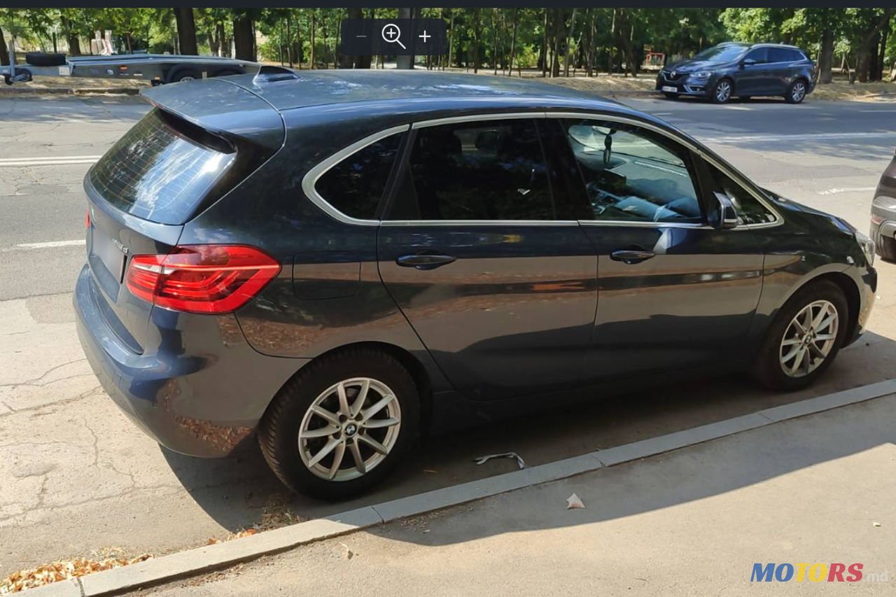 2018' BMW 216D photo #1