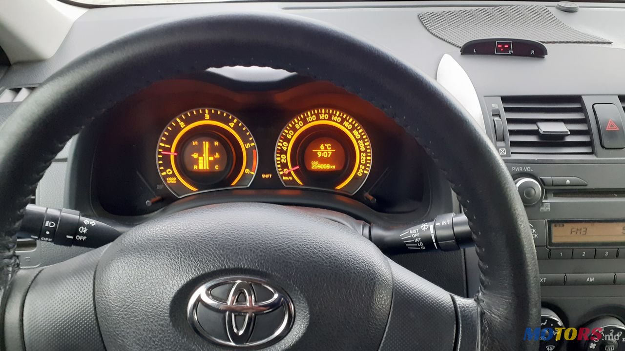 2007' Toyota Corolla photo #1