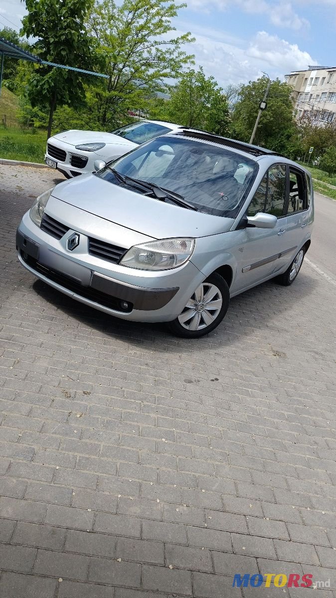 2004' Renault Scenic photo #1