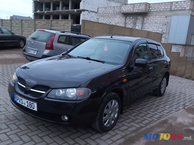 2005' Nissan Almera photo #1