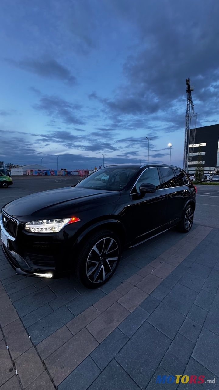 2021' Volvo XC90 photo #3