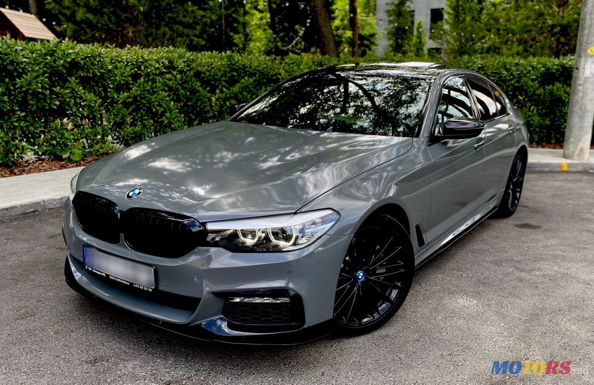 2018' BMW 5 Series photo #1
