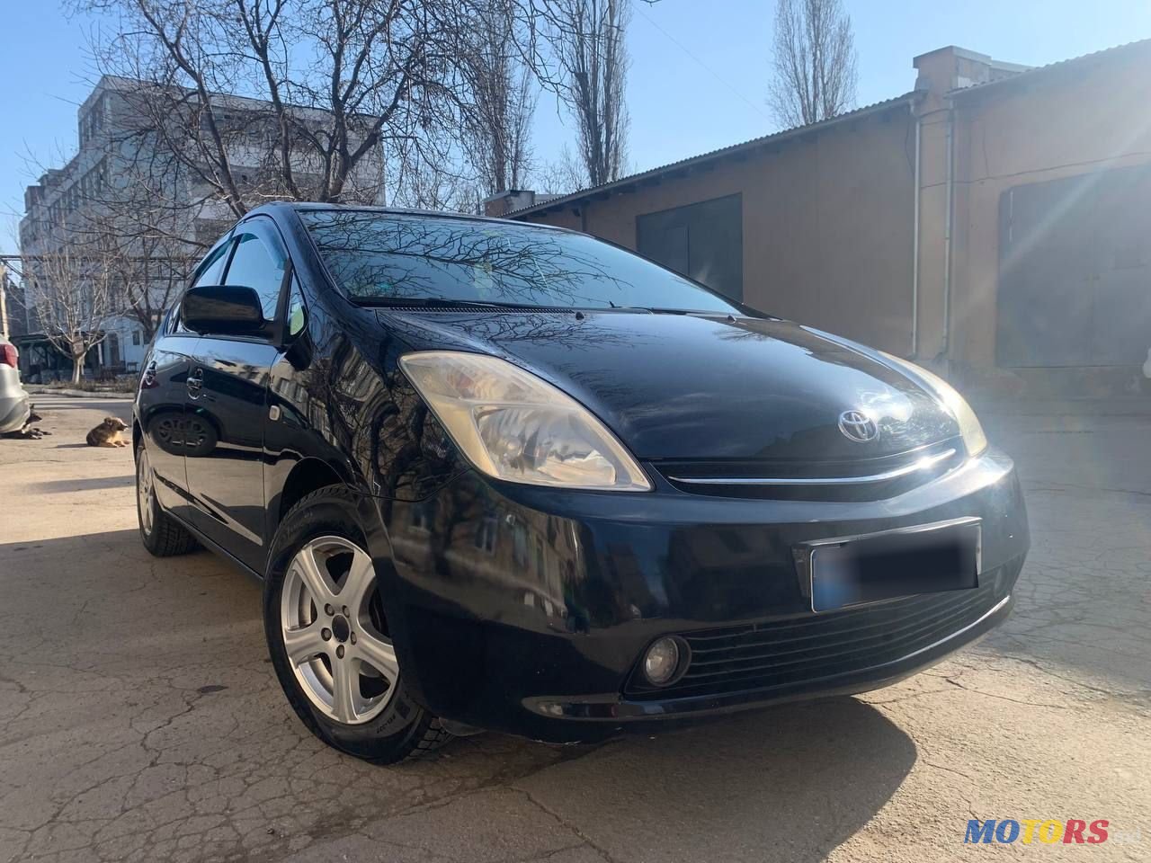 2005' Toyota Prius photo #2