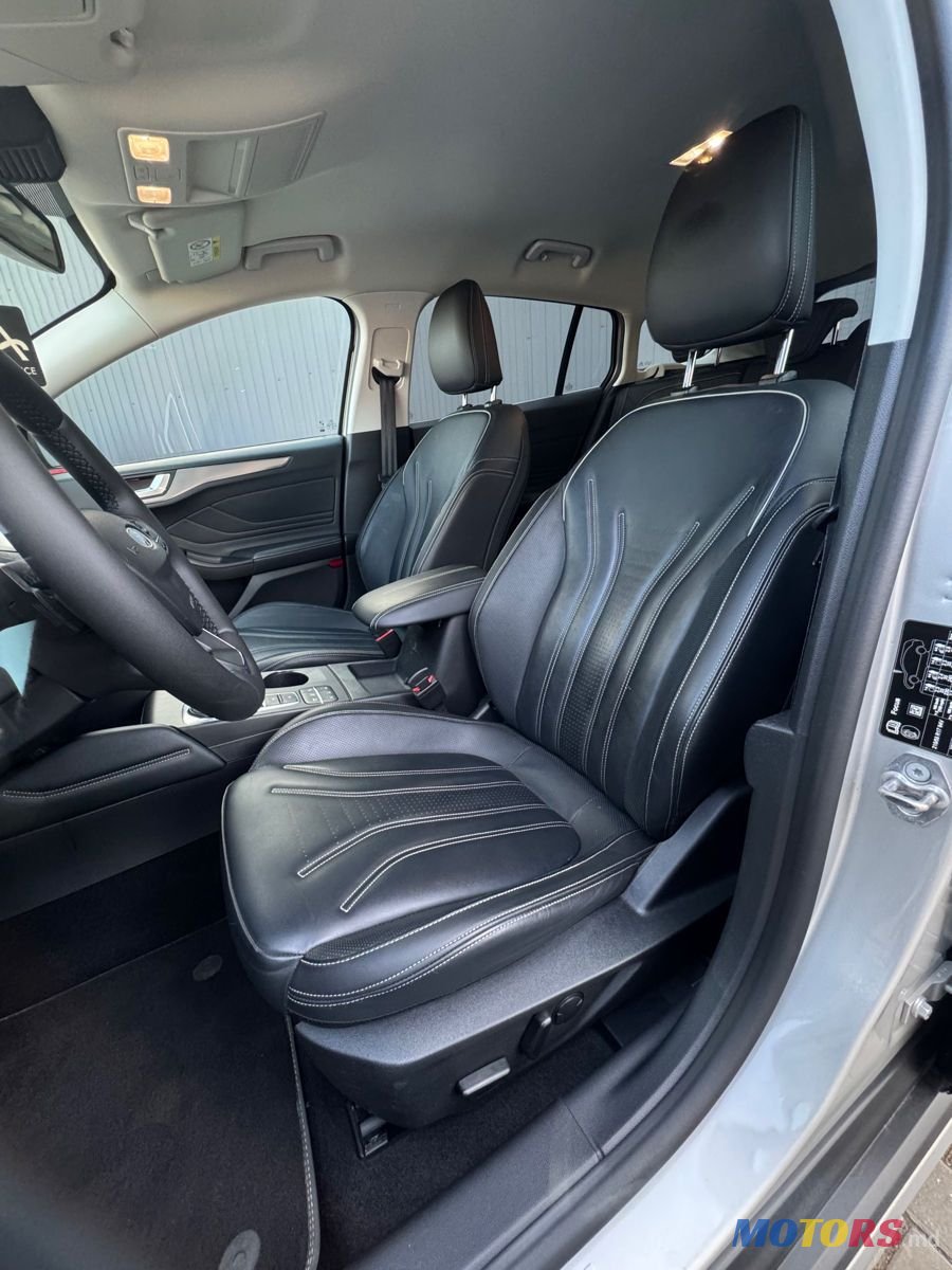2023' Ford Focus photo #4