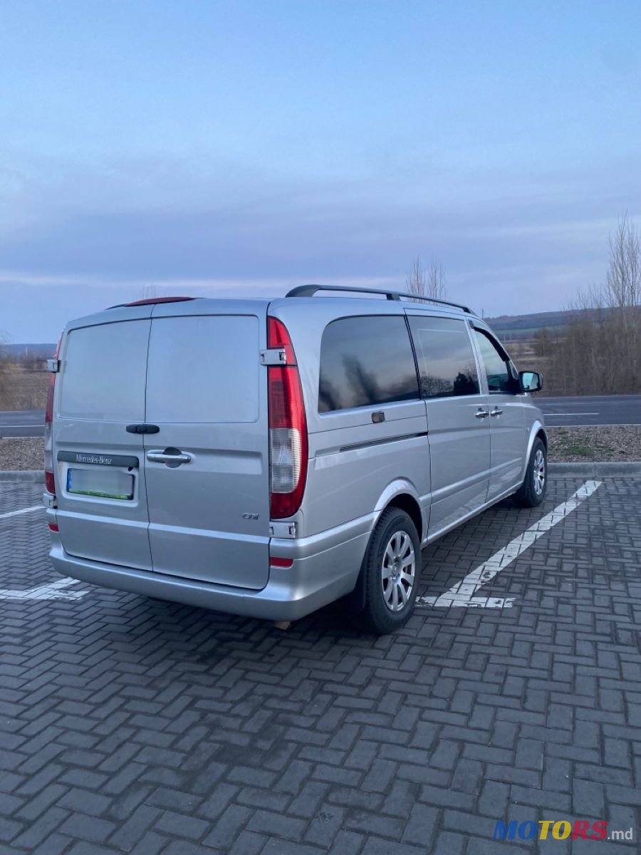 2013' Mercedes-Benz Vito photo #2