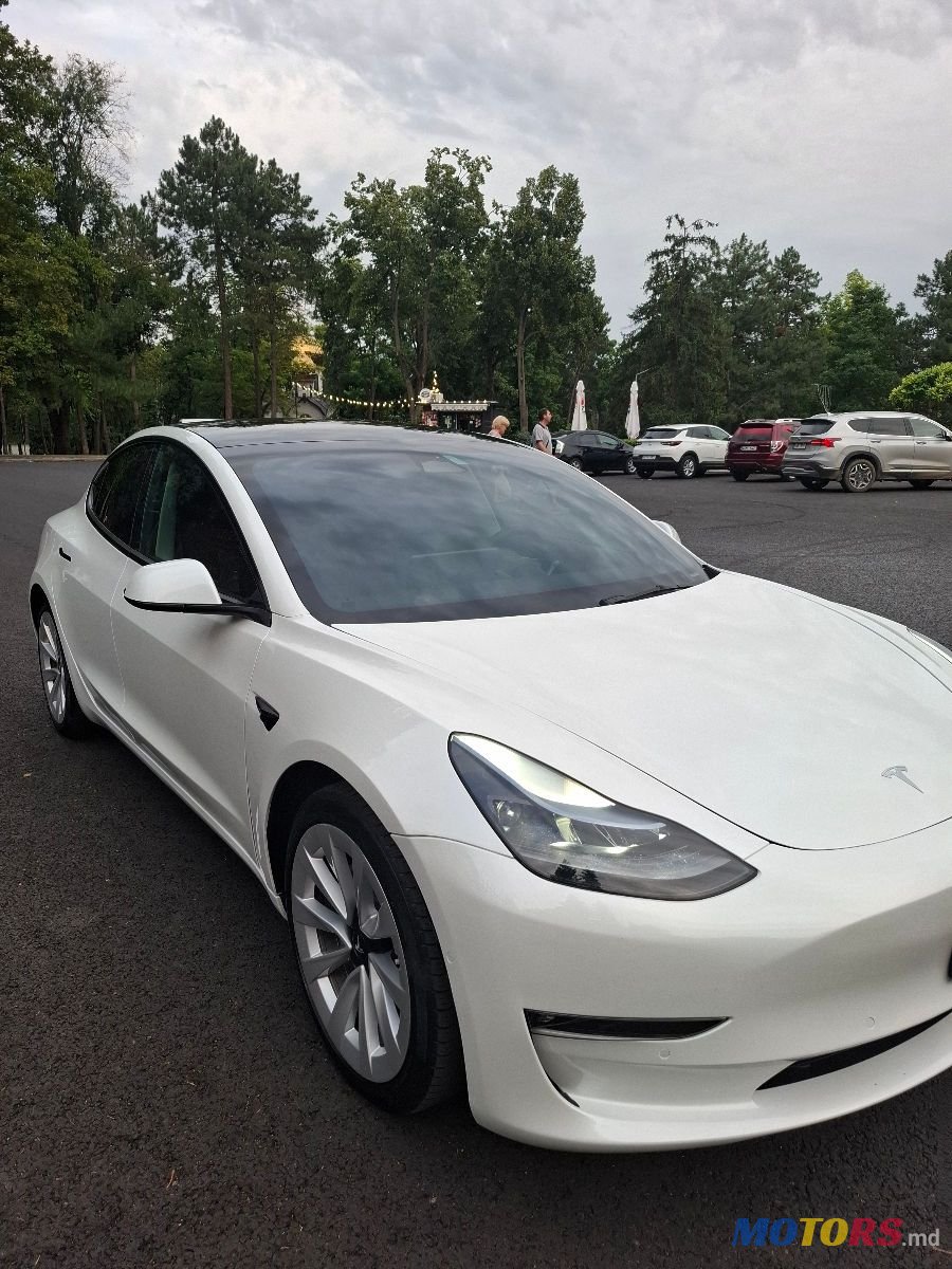 2022' Tesla Model 3 photo #1