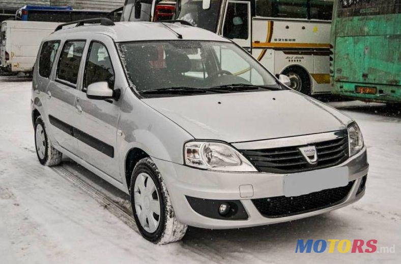 2009' Dacia Logan Mcv photo #1