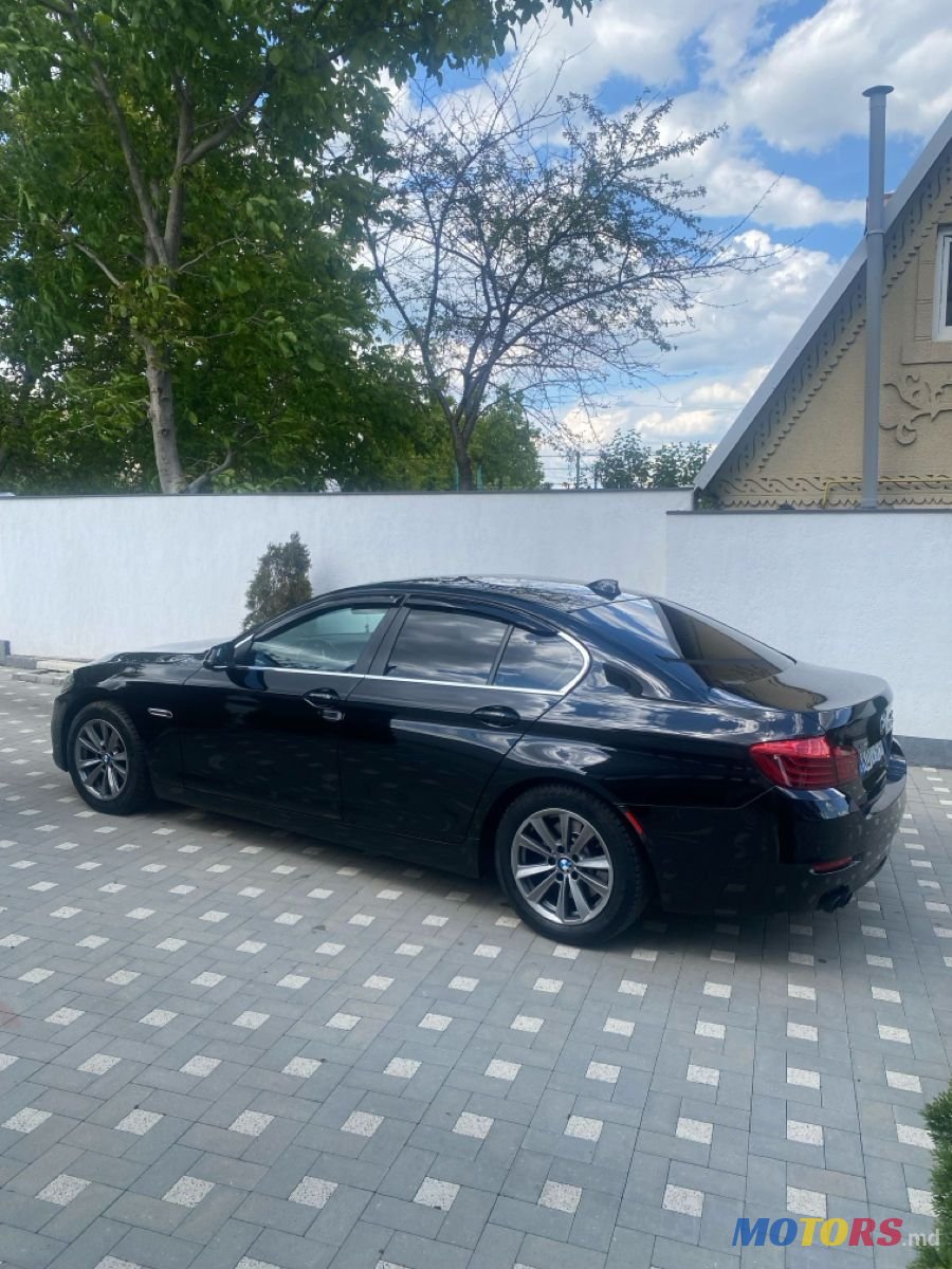 2016' BMW 5 Series photo #6