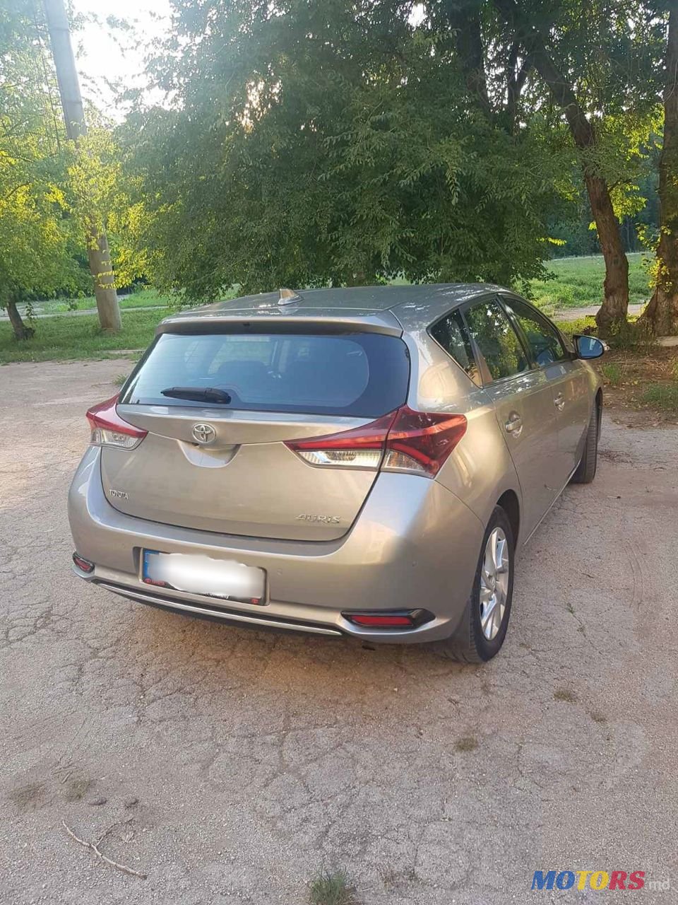 2015' Toyota Auris photo #1