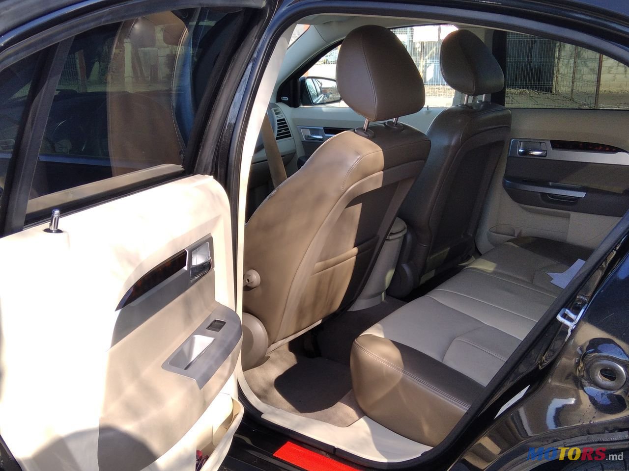 2008' Chrysler Sebring photo #6