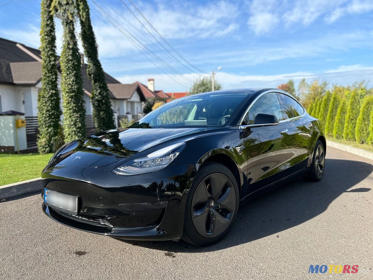 2018' Tesla Model 3 photo #3