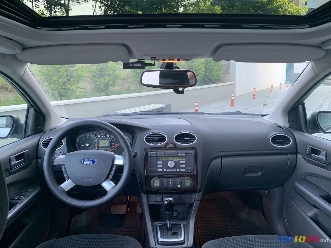 2005' Ford Focus photo #6