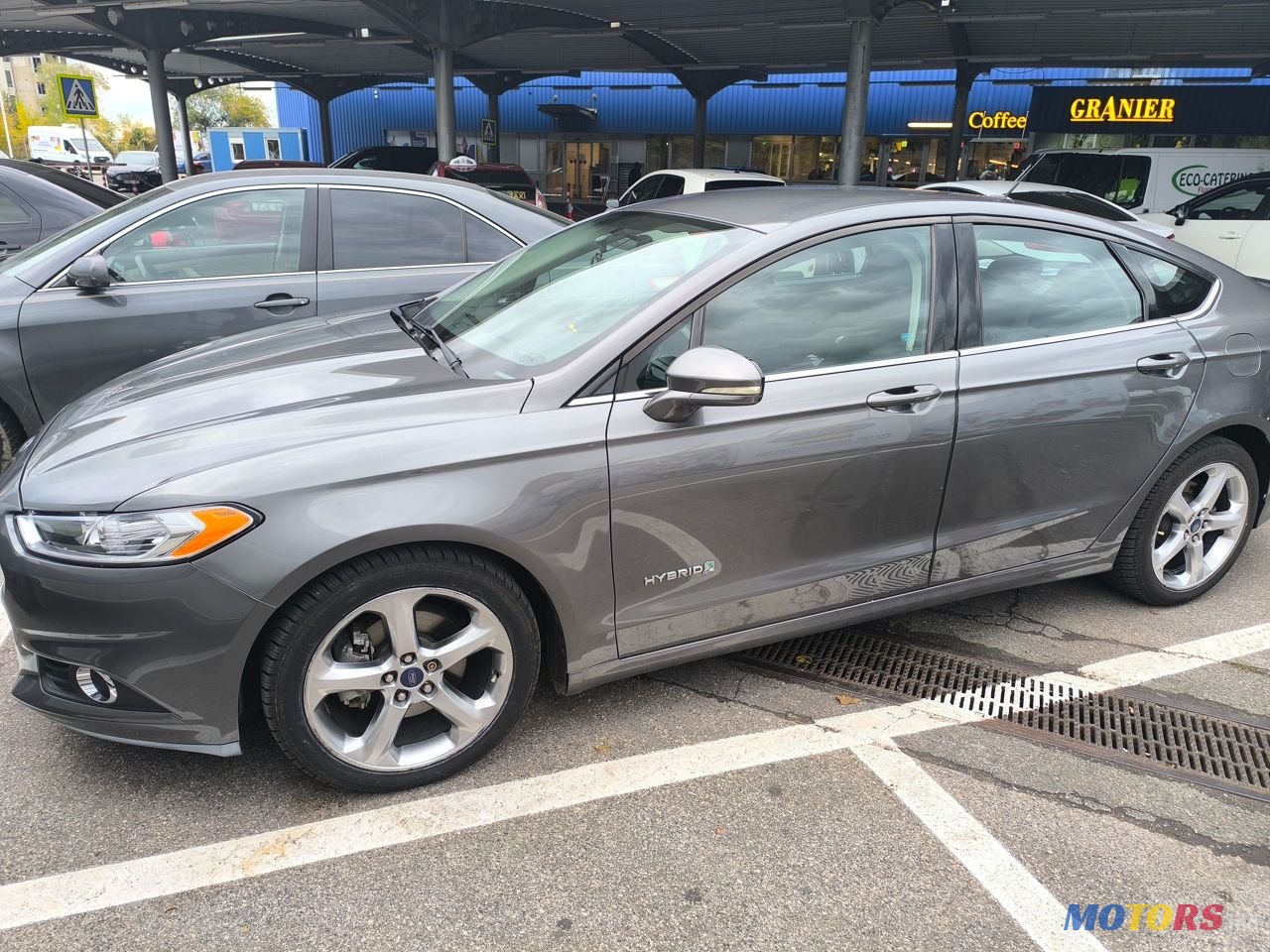 2013' Ford Fusion photo #6