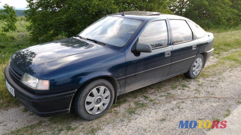 1991' Opel Vectra photo #1