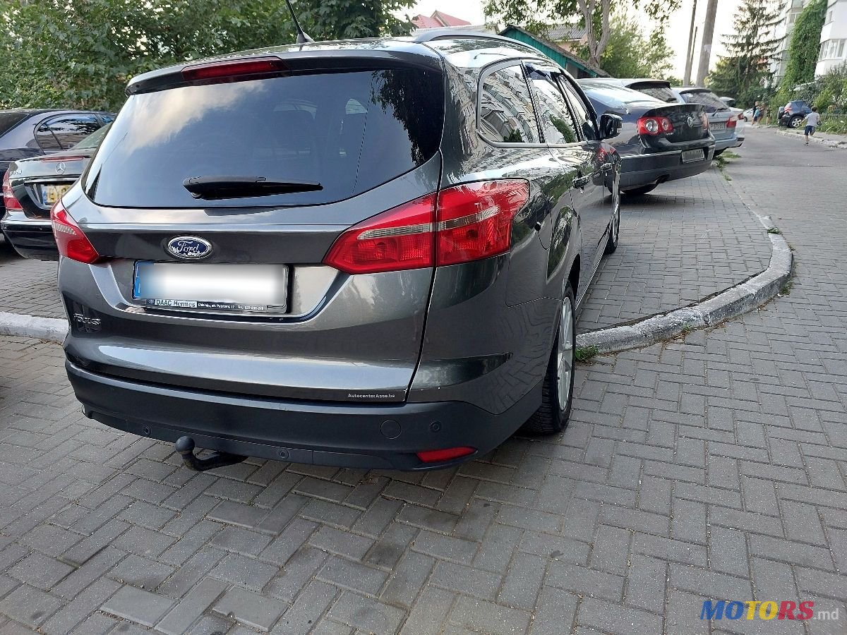 2017' Ford Focus photo #4