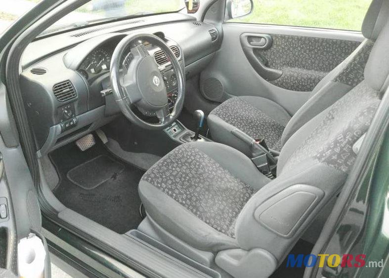 2001' Opel Corsa photo #1