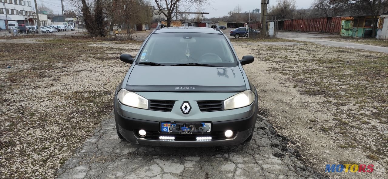 2005' Renault Megane photo #2